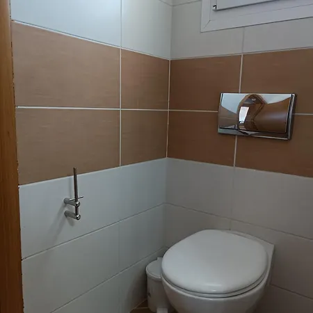 Little House With View 公寓