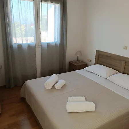 Little House With View 公寓 *