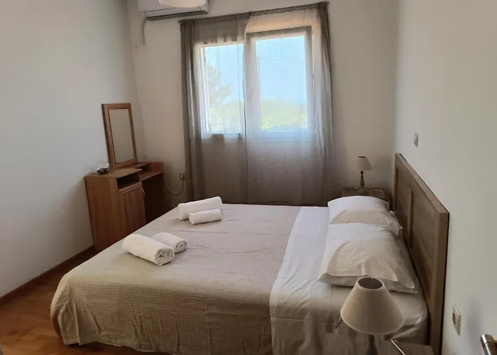 Daire Little House With View İstanköy